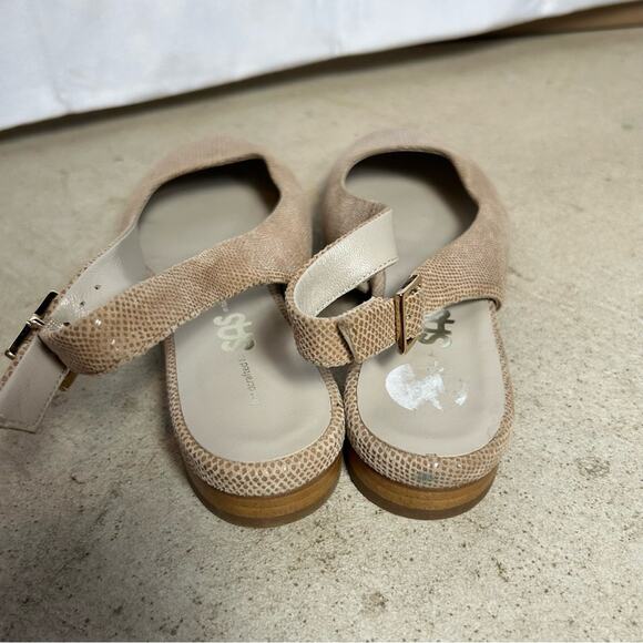 SAS Chloe J5 Beige Leather Snake Skin Pattern Slingback Closed Toe Flats Size 7M - Picture 3 of 9